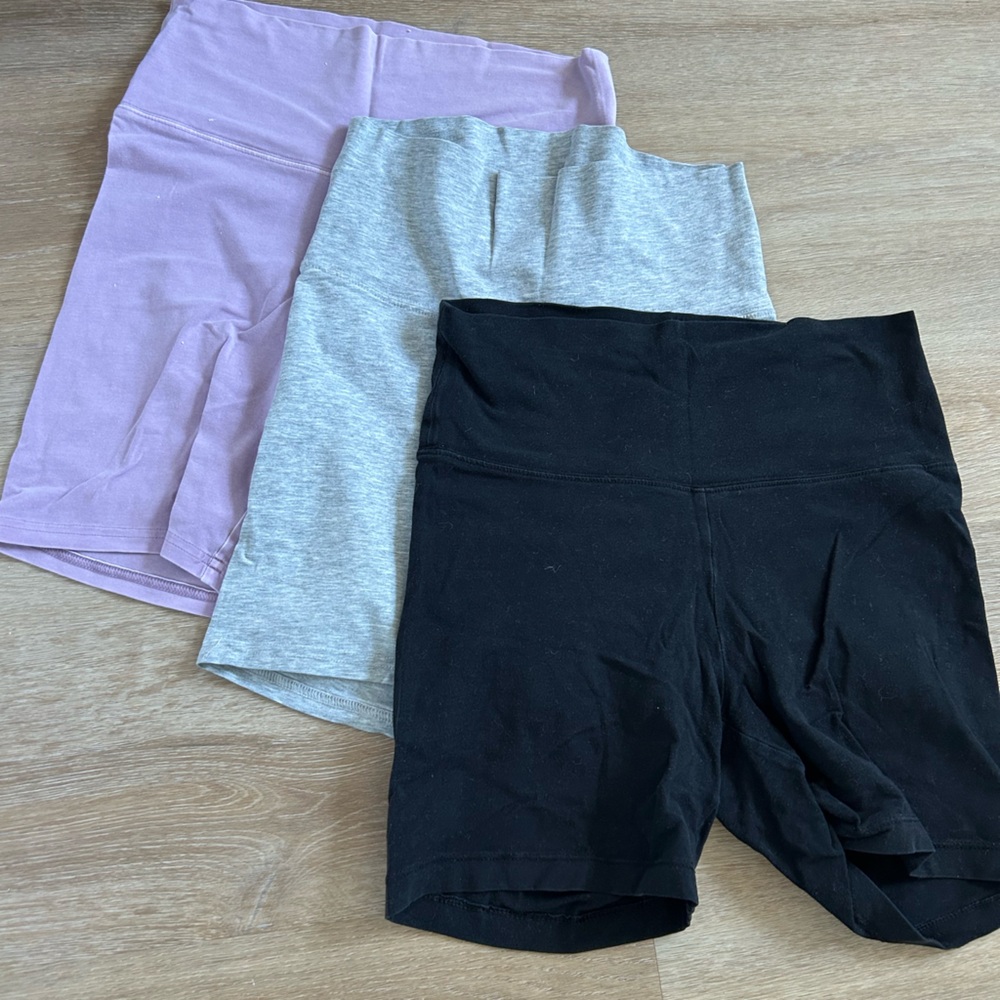 Aritzia TNA Atmosphere Chill (Cotton) Shorts Set of 3